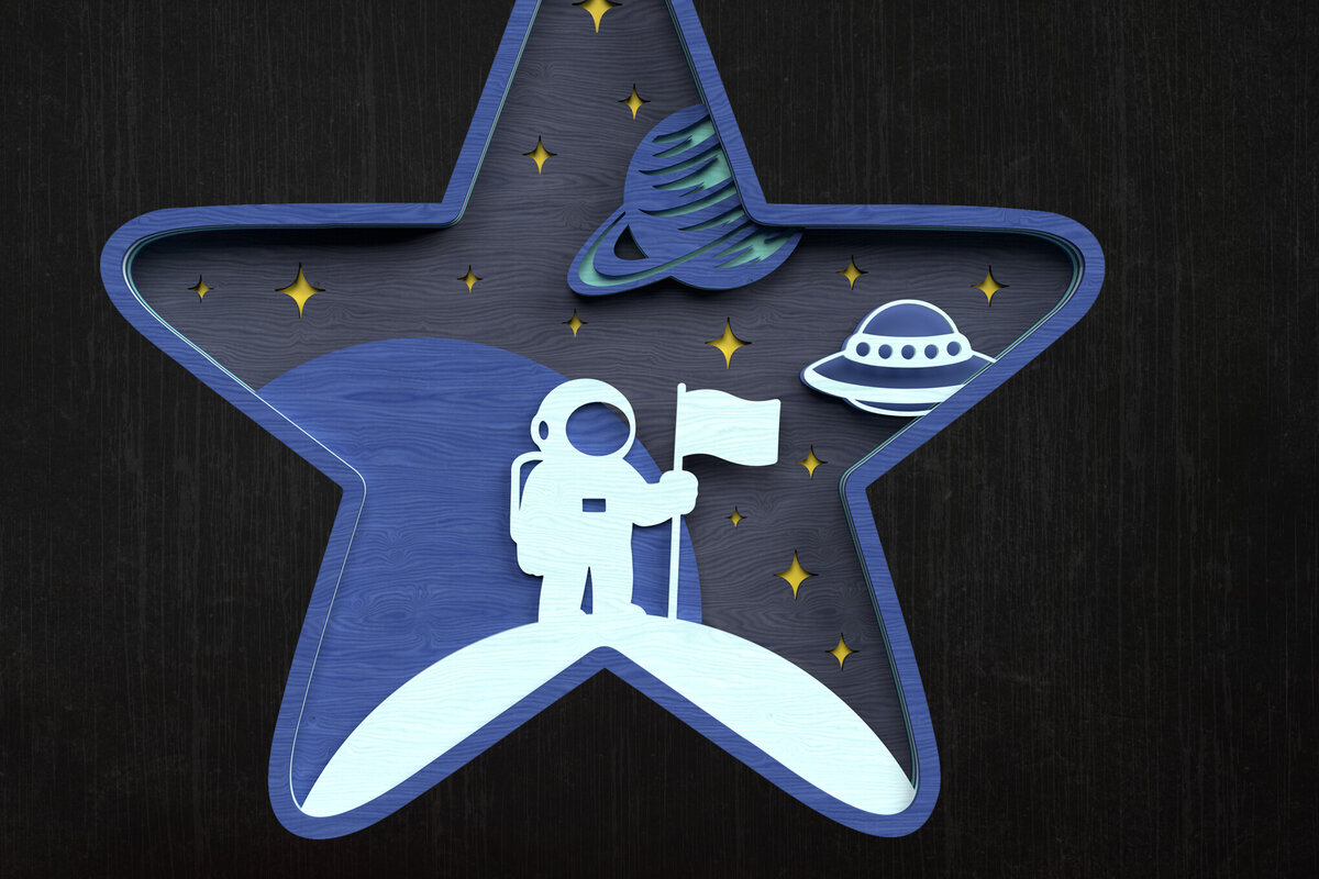 Σετ των 3 Intra απο ξύλο plywood 3mm-4mm πάχος Astronaut Star Scene – Layered Space Δίασταση 8x8 cm INTRAFABR-121273451