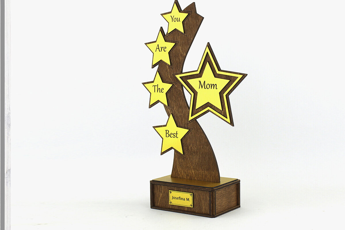 Σετ των 2 Intra απο ξύλο plywood 3mm-4mm πάχος Βραβείο Τρόπαιο. κοπής με λέιζερ Δίασταση 15x15 cm INTRAFABR-82470676