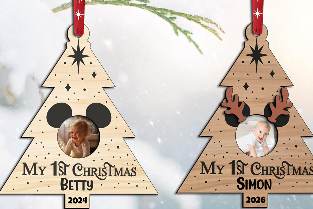 Σετ των 3 Intra απο ξύλο plywood 3mm-4mm πάχος Baby Photo Το πρώτο μου χριστουγεννιάτικο πεύκο Δίασταση 8x8 cm INTRAFABR-108476889