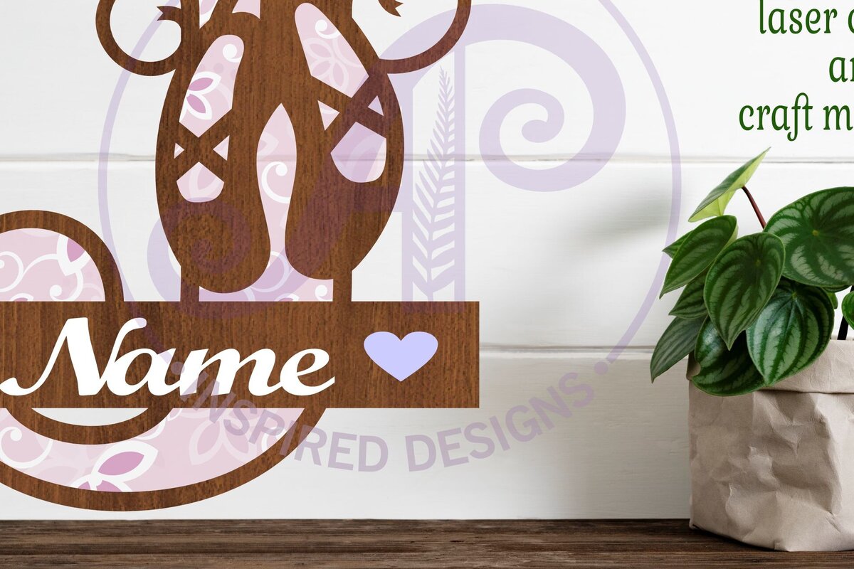 Σετ των 3 Intra απο ξύλο plywood 3mm-4mm πάχος Μονόγραμμα με κεφαλαίο παπούτσι μπαλέτου Επιστολή J Δίασταση 9x9 cm INTRAFABR-91015325