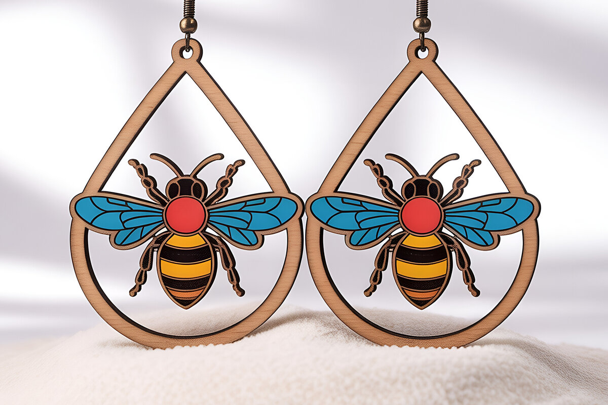 Σετ των 3 Intra απο ξύλο plywood 3mm-4mm πάχος Σκουλαρίκια Bee Teardrop Cut Δίασταση 3x3 cm INTRAFABR-121542171