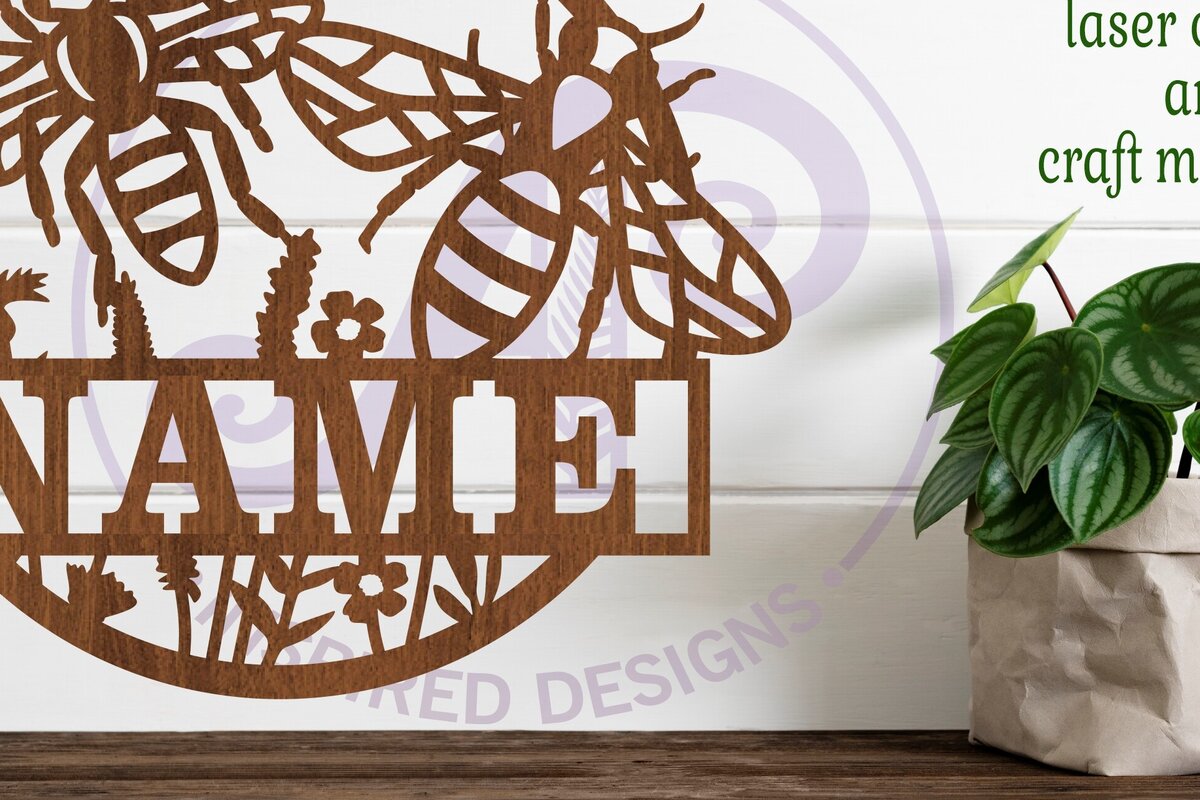 Σετ των 3 Intra απο ξύλο plywood 3mm-4mm πάχος Πινακίδα ονόματος με θέμα τη μέλισσα Σημάδι κοπής με λέιζερ Δίασταση 6x6 cm INTRAFABR-86126864