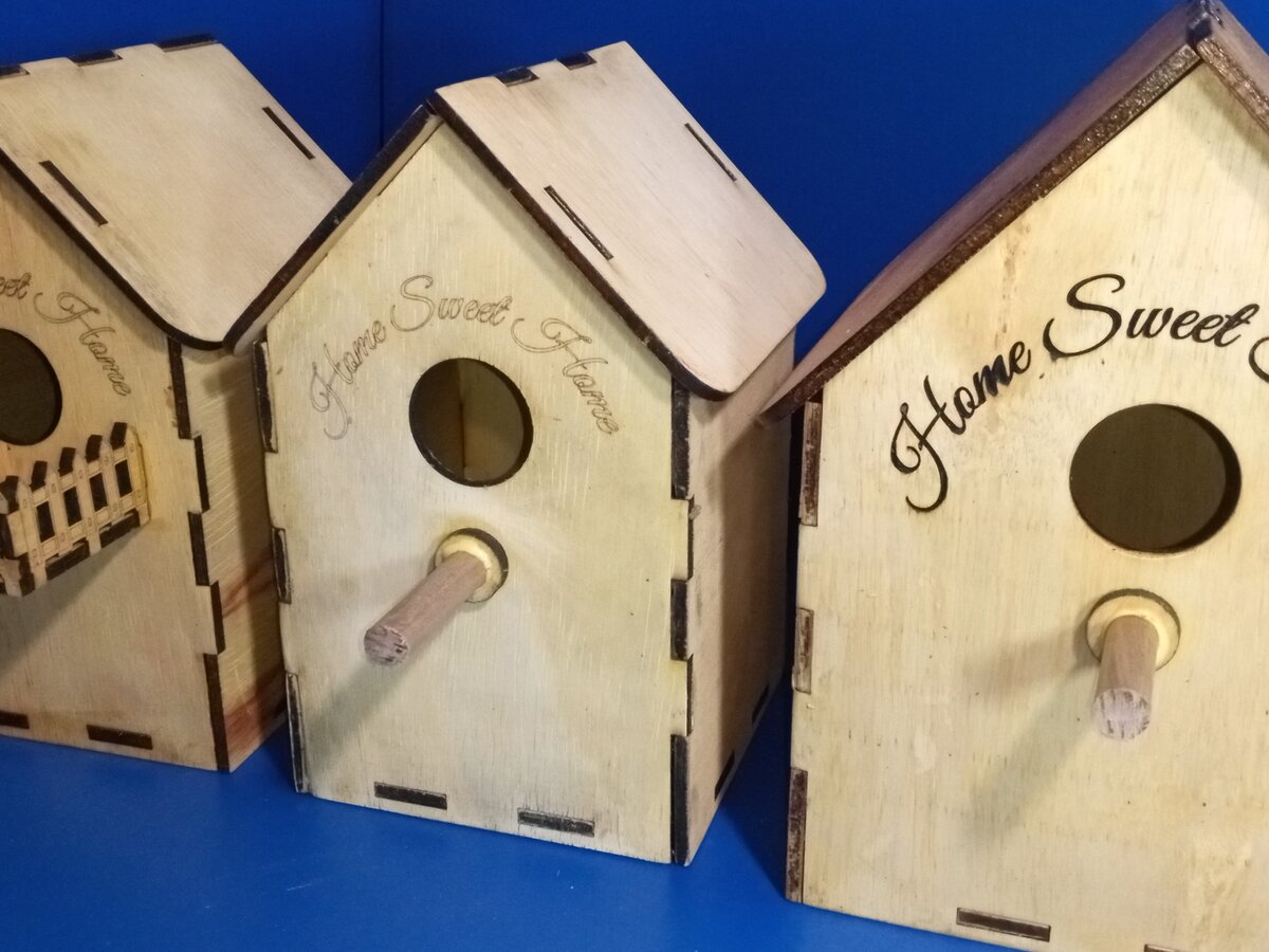Intra απο ξύλο plywood 3mm-4mm πάχος Bird Box X 3 Τύποι σπιτιών Δίασταση 30x20 cm INTRAFABR-56029457