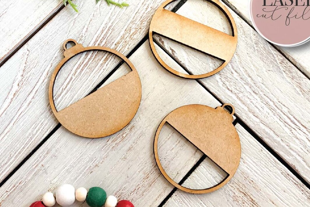 Σετ των 3 Intra απο ξύλο plywood 3mm-4mm πάχος Κενά Ornament Δίασταση 8x8 cm INTRAFABR-71920051