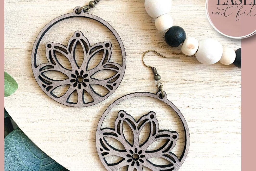 Σετ των 3 Intra απο ξύλο plywood 3mm-4mm πάχος Σκουλαρίκια λέιζερ Boho Floral Δίασταση 3x3 cm INTRAFABR-73358775