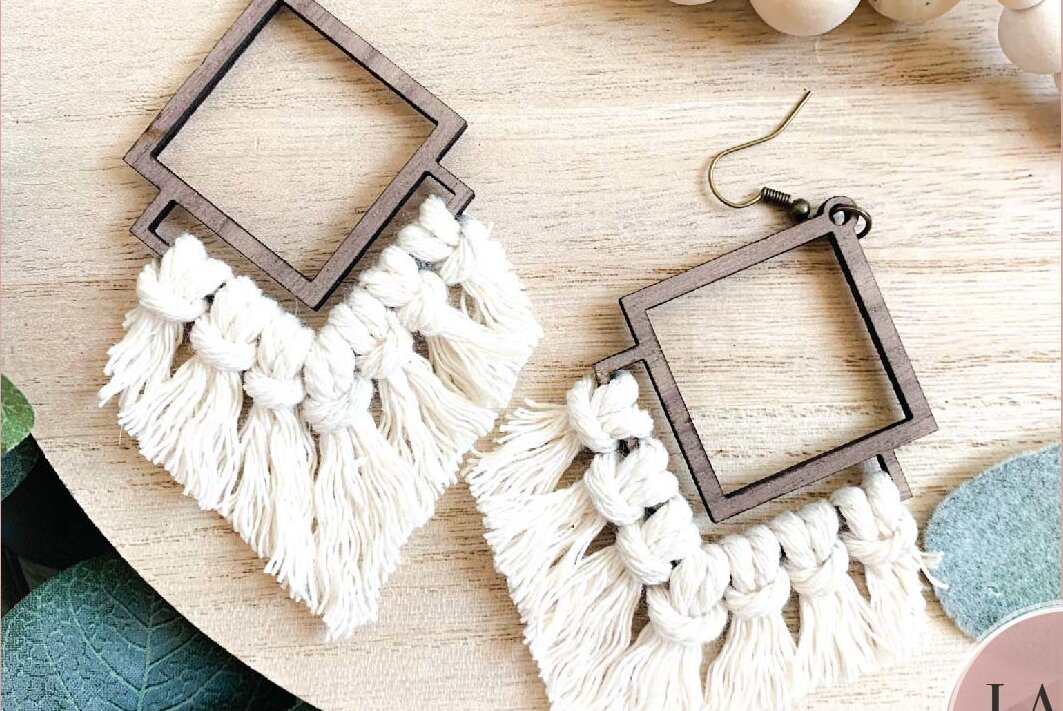 Σετ των 3 Intra απο ξύλο plywood 3mm-4mm πάχος Σκουλαρίκια λέιζερ Boho Macrame Δίασταση 3x3 cm INTRAFABR-73357744