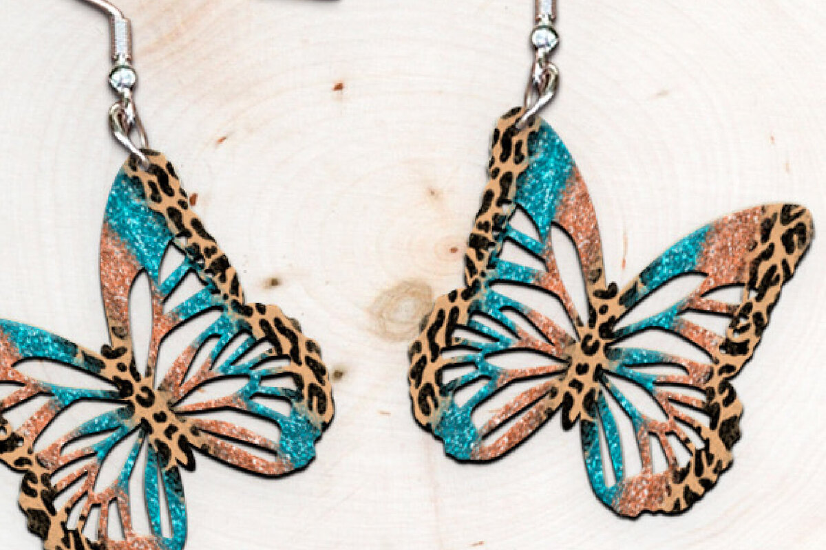 Σετ των 3 Intra απο ξύλο plywood 3mm-4mm πάχος Σκουλαρίκια πεταλούδα κοπής με λέιζερ. Δίασταση 4x4 cm INTRAFABR-115462588