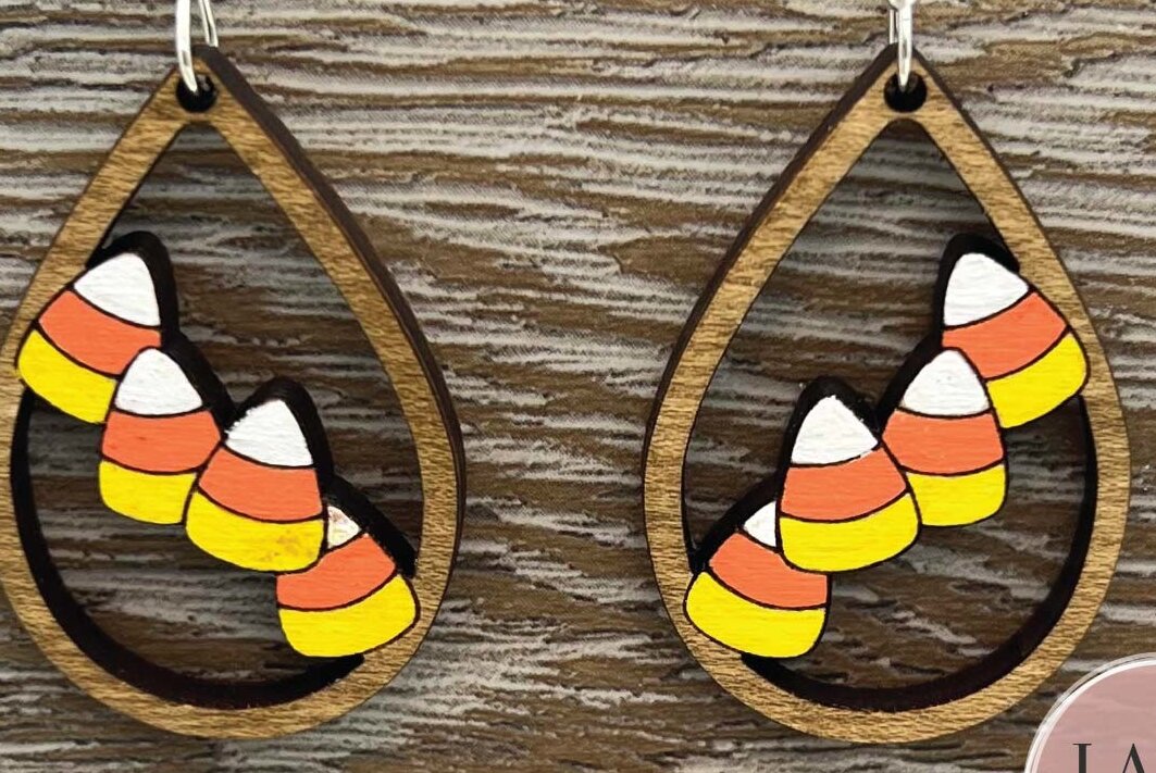 Σετ των 3 Intra απο ξύλο plywood 3mm-4mm πάχος Σκουλαρίκια λέιζερ Candy Corn Δίασταση 3x3 cm INTRAFABR-73351887