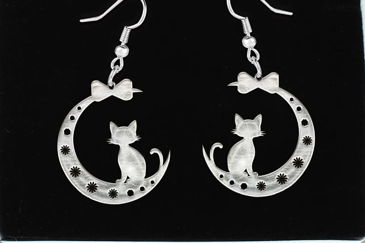 Σετ των 3 Intra απο ξύλο plywood 3mm-4mm πάχος Σκουλαρίκια γάτας . Γάτα . Δίασταση 4x4 cm INTRAFABR-111327450