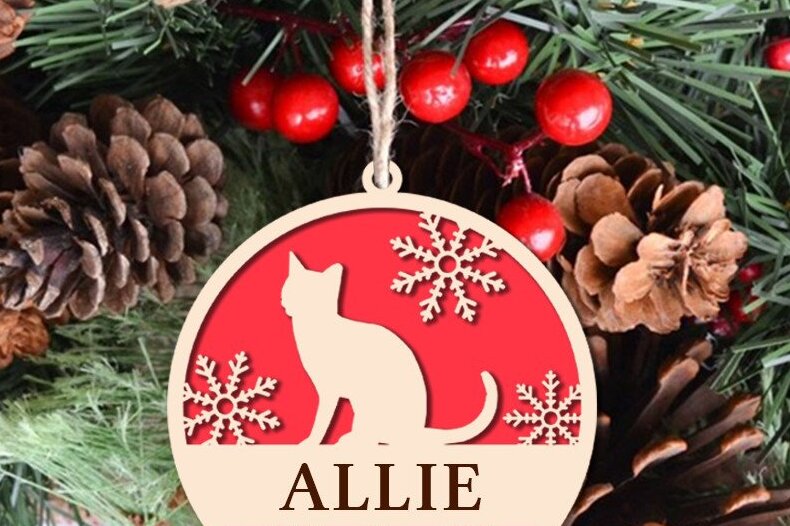 Σετ των 3 Intra απο ξύλο plywood 3mm-4mm πάχος Στολίδι σιλουέτας γάτας κομμένο με λέιζερ Δίασταση 8x8 cm INTRAFABR-40657910