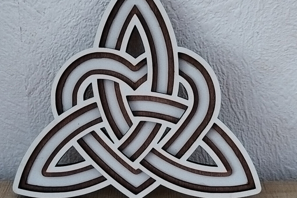 Σετ των 3 Intra απο ξύλο plywood 3mm-4mm πάχος Στολίδι Κελτικής Εστίας Δίασταση 8x8 cm INTRAFABR-113308114