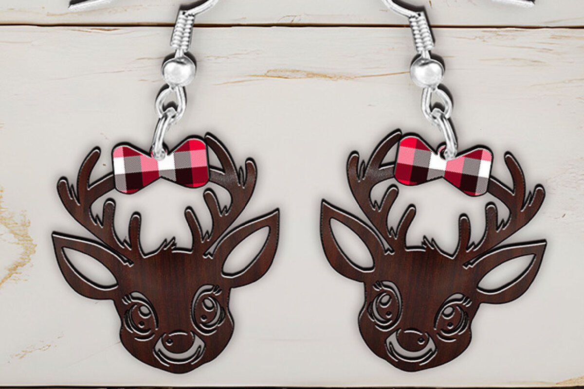 Σετ των 3 Intra απο ξύλο plywood 3mm-4mm πάχος Χριστουγεννιάτικα σκουλαρίκια κομμένα με λέιζερ κεφάλι ελαφιού. Δίασταση 4x4 cm INTRAFABR-107624443