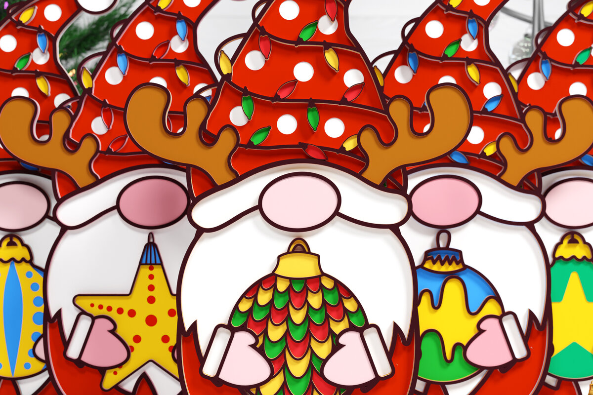 Intra απο ξύλο plywood 3mm-4mm πάχος Christmas Gnome Multilayered PaperCut Bu Δίασταση 1500x1500 cm INTRAFABR-75688713