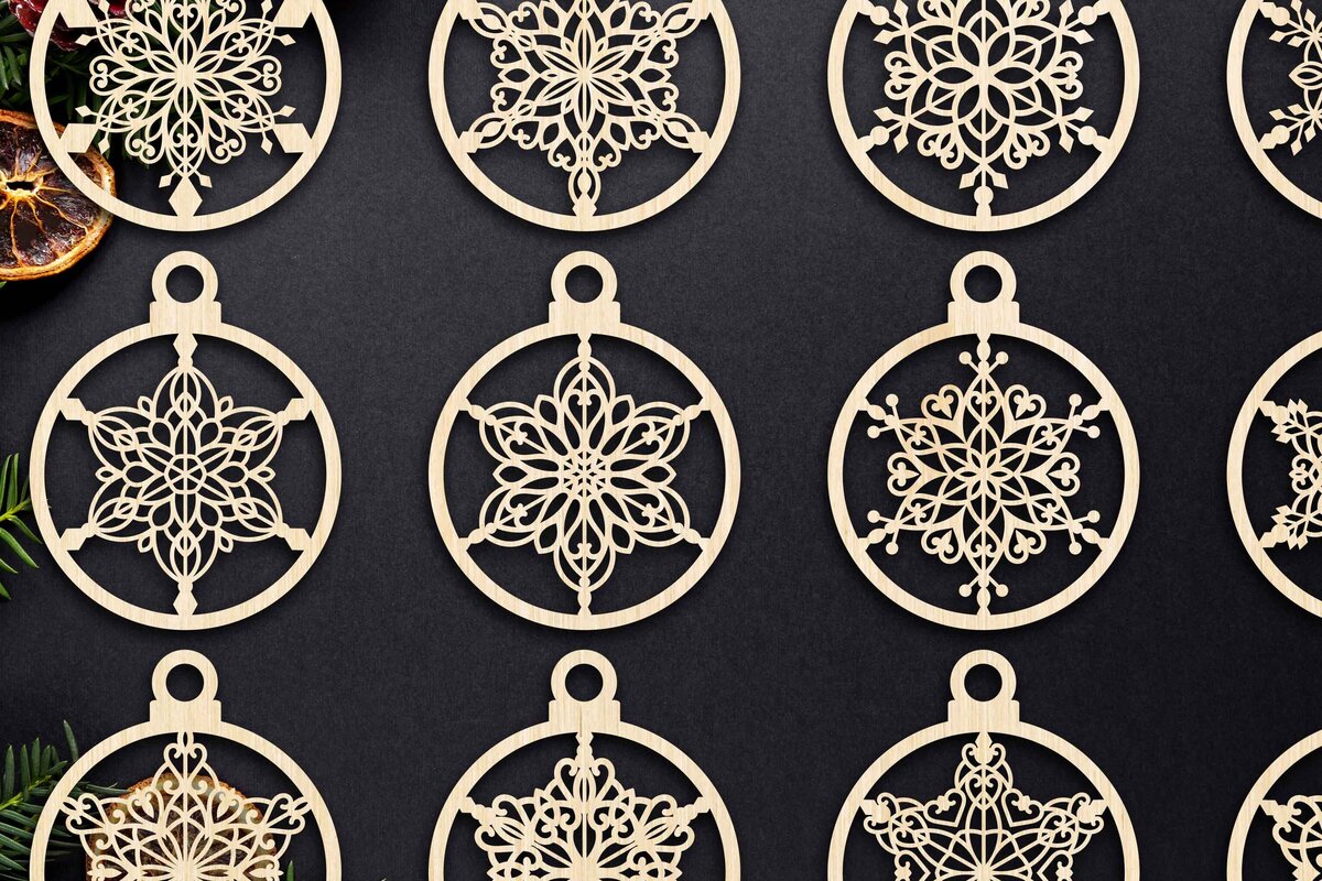 Σετ των 3 Intra απο ξύλο plywood 3mm-4mm πάχος Χριστουγεννιάτικο στολίδι Δίασταση 8x8 cm INTRAFABR-79667644