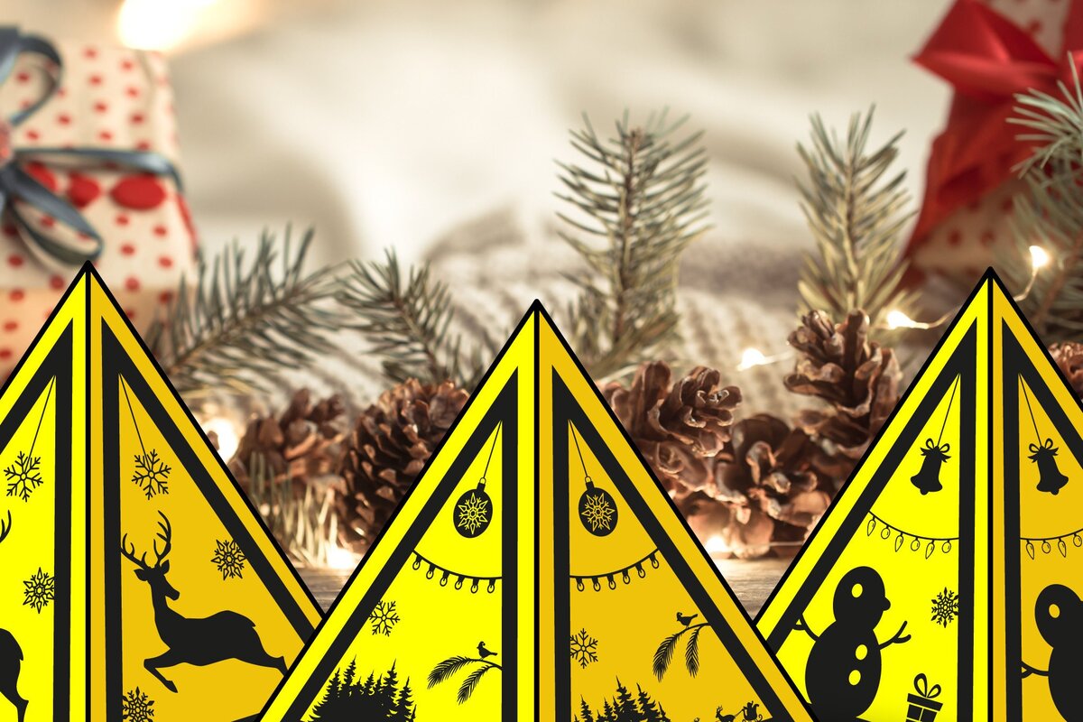 Σετ των 2 Intra απο ξύλο plywood 3mm-4mm πάχος Σχέδιο κοπής με λέιζερ Χριστουγεννιάτικο κουτί πυραμίδας Δίασταση 15x15 cm INTRAFABR-42977517