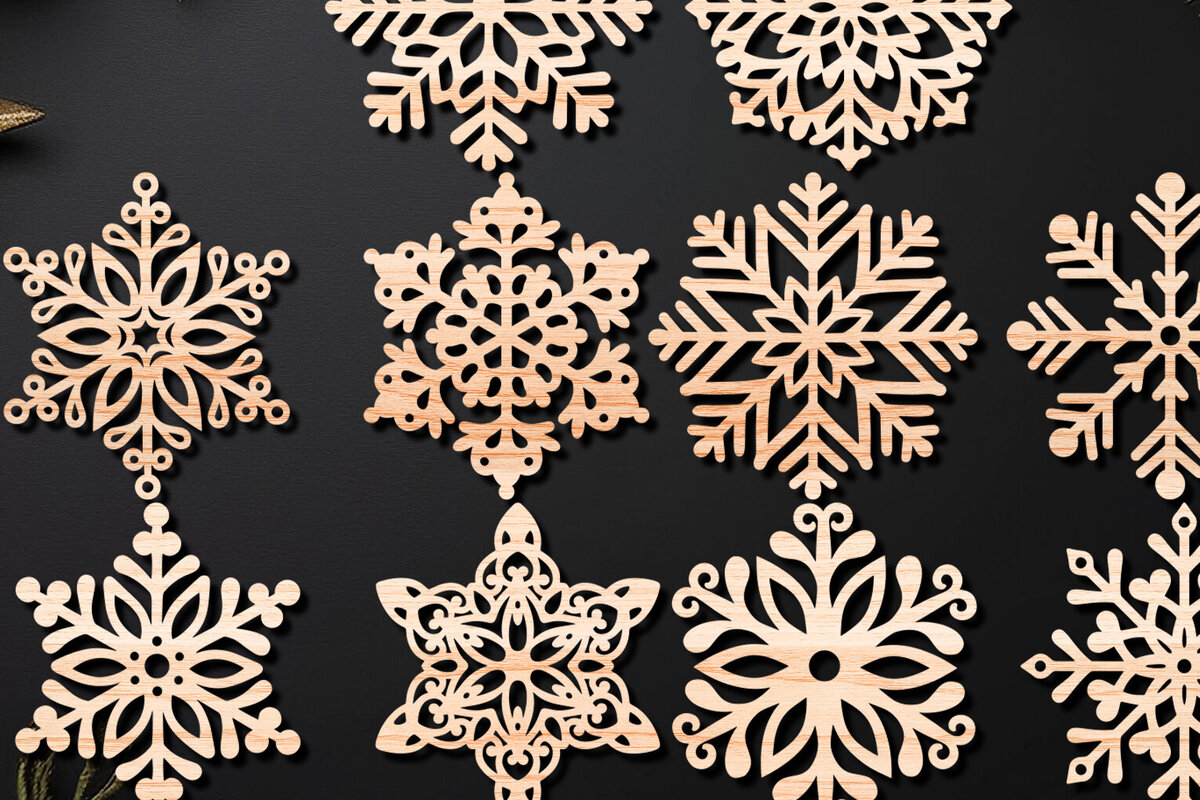 Σετ των 2 Intra απο ξύλο plywood 3mm-4mm πάχος Χριστουγεννιάτικων νιφάδων χιονιού 03 Δίασταση 15x15 cm INTRAFABR-108324770