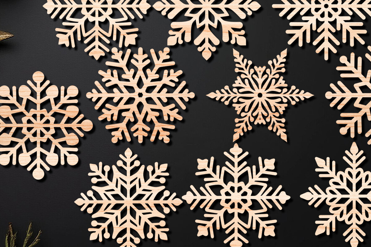 Σετ των 3 Intra απο ξύλο plywood 3mm-4mm πάχος Χριστουγεννιάτικων νιφάδων χιονιού 05 Δίασταση 15x15 cm INTRAFABR-108324812