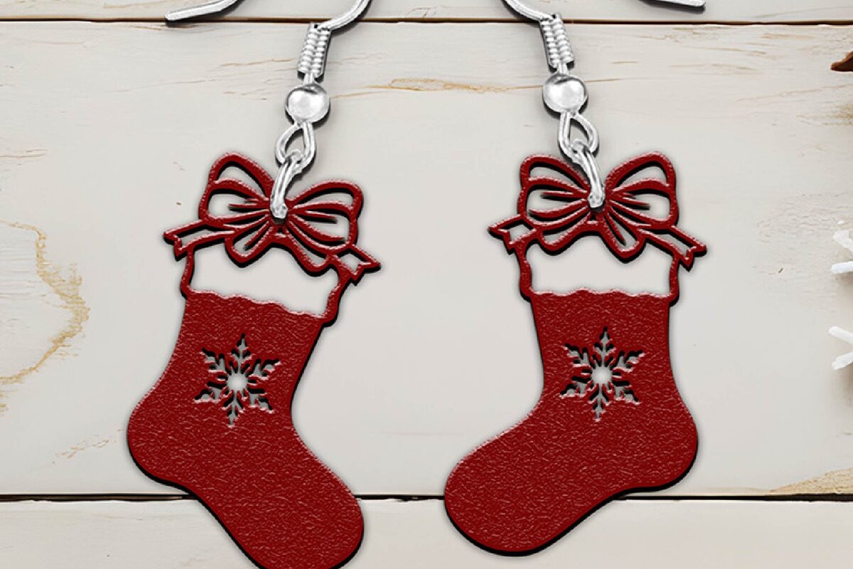 Σετ των 3 Intra απο ξύλο plywood 3mm-4mm πάχος Χριστουγεννιάτικη κάλτσα με λέιζερ. Δίασταση 4x4 cm INTRAFABR-107463398