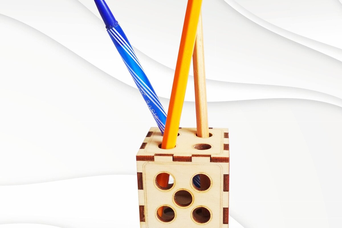 Intra απο ξύλο plywood 3mm-4mm πάχος - Σχέδιο κοπής με λέιζερ ζαριών.   DXF. Δίασταση 50x50 cm INTRAFABR-39325396