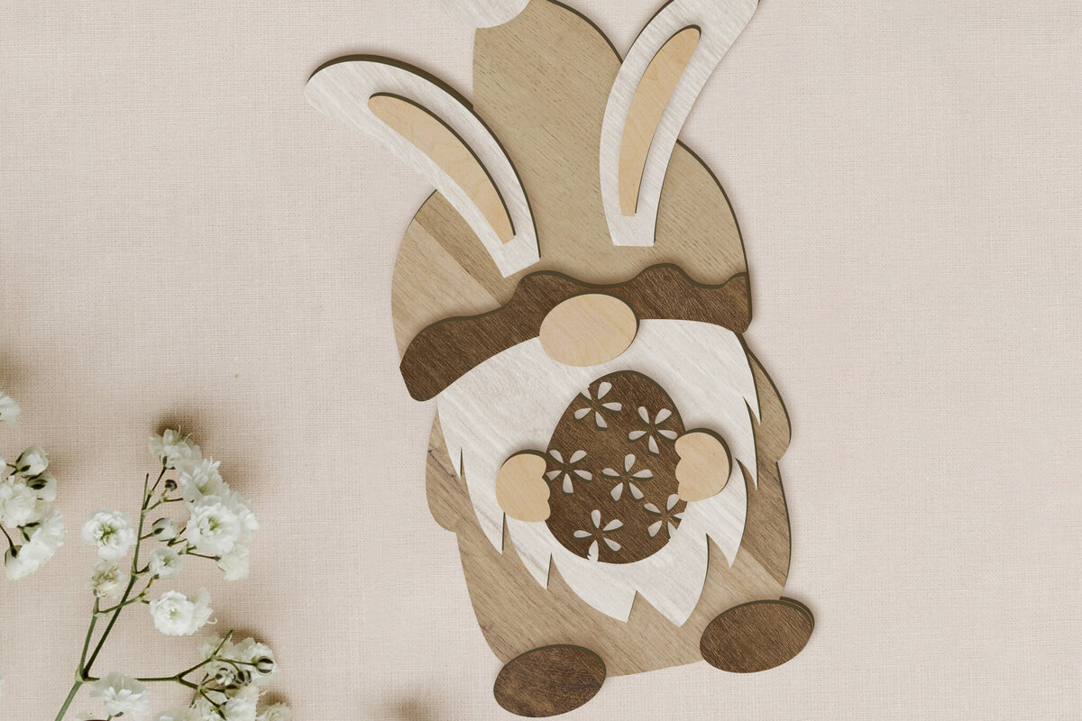 Intra απο ξύλο plywood 3mm-4mm πάχος - Πασχαλινό διακοσμητικό κομμένο  με στρώση Gnome Δίασταση 34x7 cm INTRAFABR-90277116