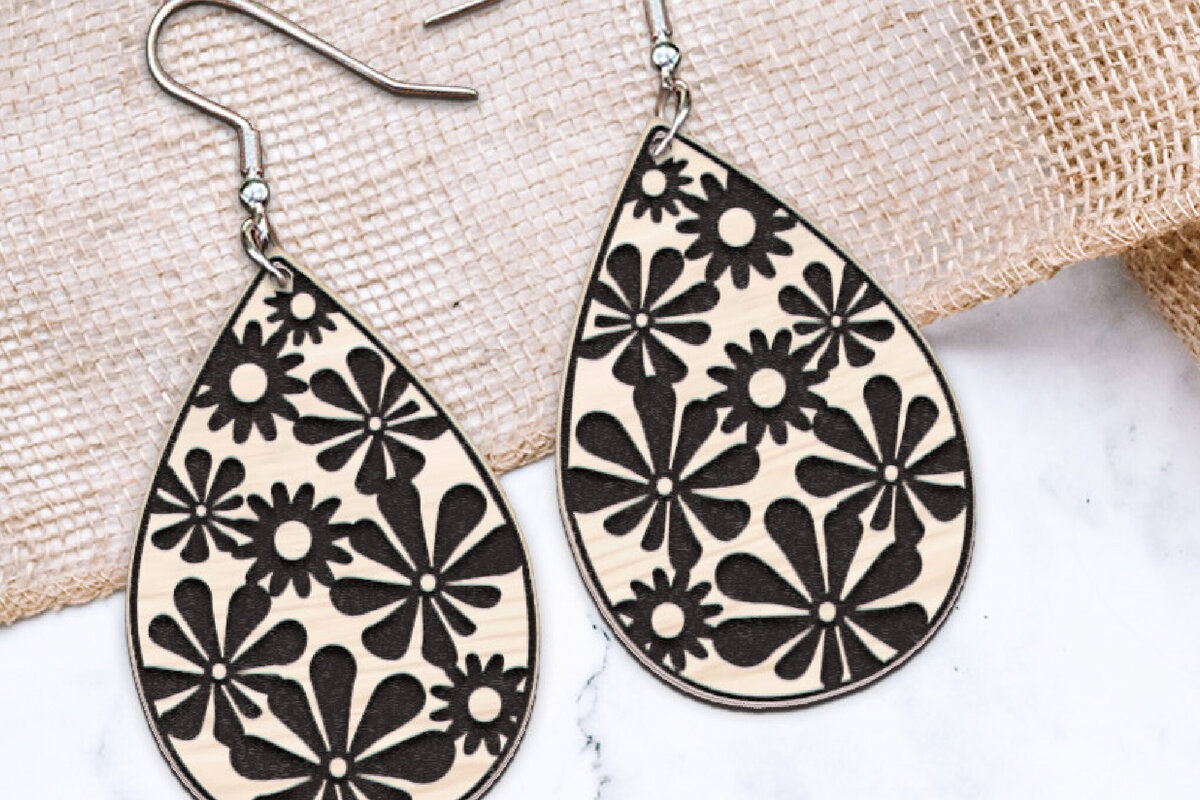 Σετ των 3 Intra απο ξύλο plywood 3mm-4mm πάχος - Σκουλαρίκια Boho Flower Cut Laser. Δίασταση 3x3 cm INTRAFABR-118120819