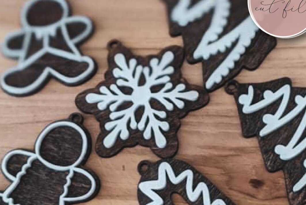 Σετ των 3 Intra απο ξύλο plywood 3mm-4mm πάχος - Στολίδια για μπισκότα με μελόψωμο  Δίασταση 6x6 cm INTRAFABR-72019101