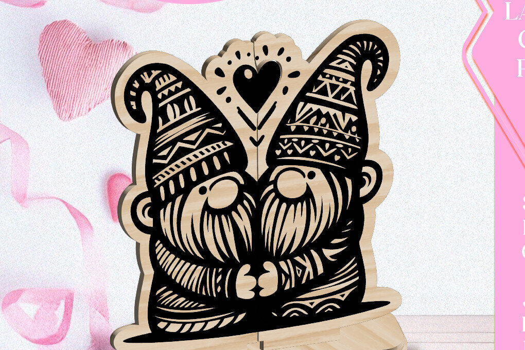 Σετ των 3 Intra απο ξύλο plywood 3mm-4mm πάχος - Κόψιμο με λέιζερ στολίδι Gnome Love Valentine Δίασταση 6x6 cm INTRAFABR-113351639