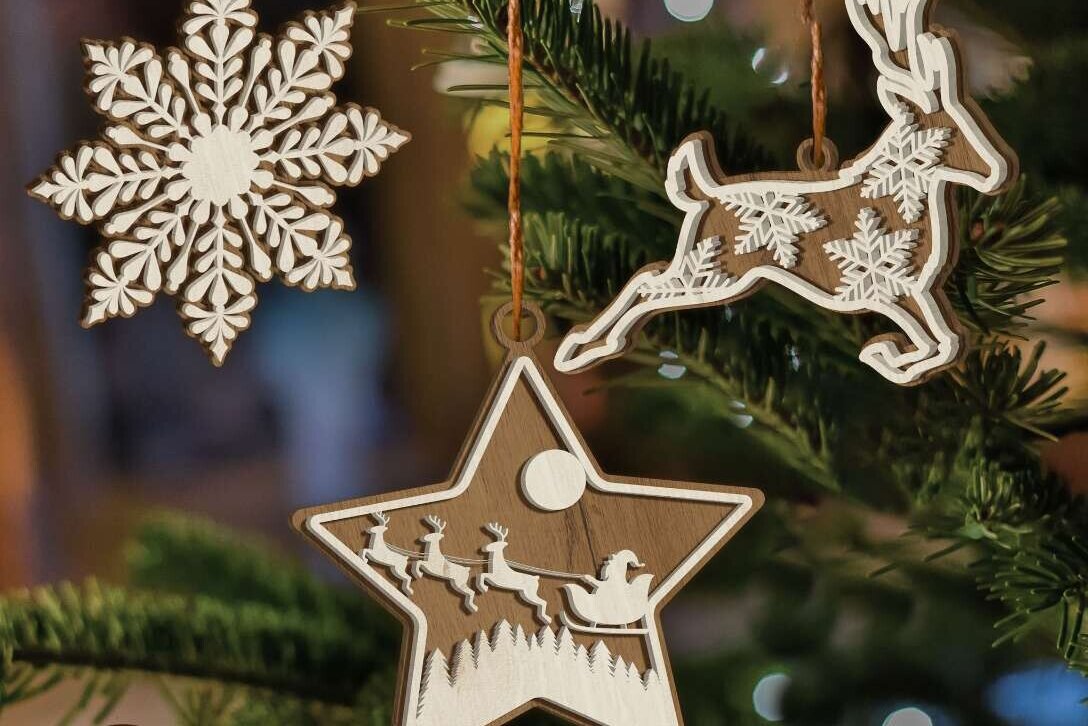 Σετ των 2 Intra απο ξύλο plywood  Χρώμα wenge 3mm-4mm πάχος - Χριστουγεννιάτικα στολίδια ΔΕΝΤΡΟ, Διακόσμηση Δίασταση 4x4 cm INTRAFABR-38002929