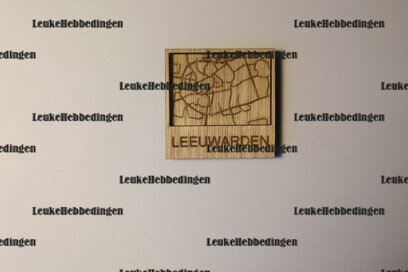 Intra απο ξύλο plywood  Χρώμα wenge 3mm-4mm πάχος - Χάρτης πόλης Leeuwarden Κάτοψη Λέιζερ Δίασταση 30x30 cm INTRAFABR-32703437