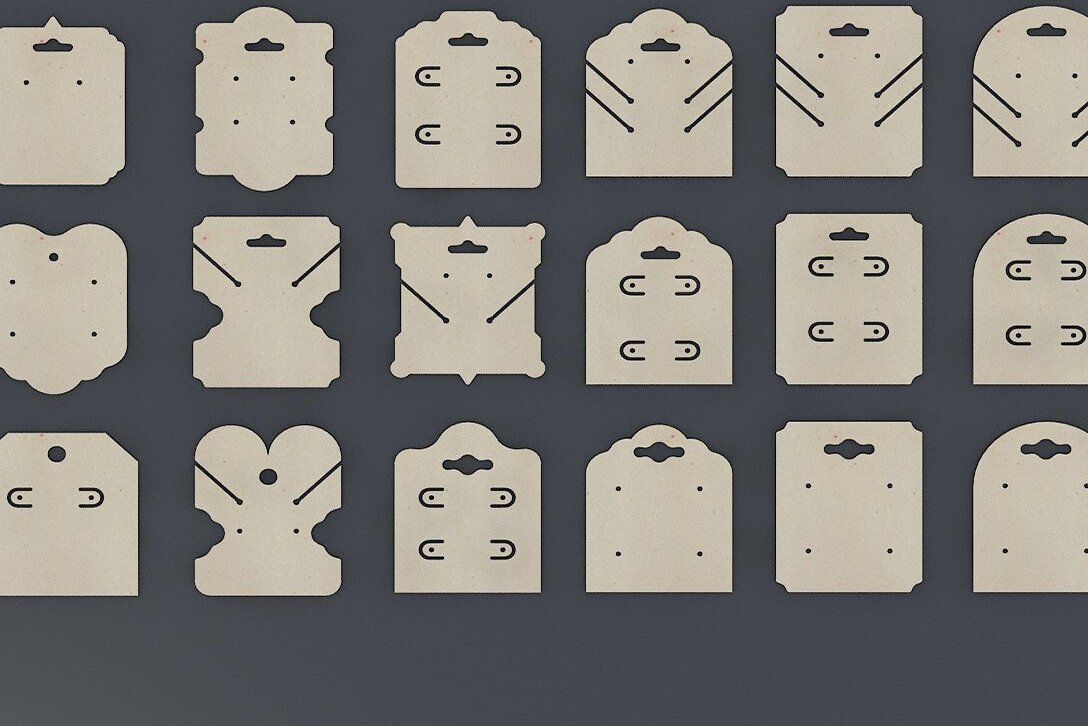 Σετ των 3 Intra απο ξύλο plywood  Χρώμα wenge 3mm-4mm πάχος - Στήριγμα για σκουλαρίκι, επίδειξης κοσμημάτων Δίασταση 3x3 cm INTRAFABR-77247631