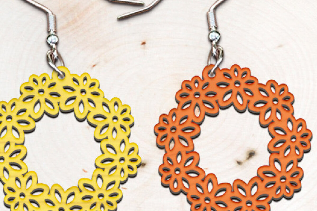 Σετ των 3 Intra απο ξύλο plywood  Χρώμα wenge 3mm-4mm πάχος - Σκουλαρίκια . Σκουλαρίκια Frflower. Δίασταση 3x3 cm INTRAFABR-92265599