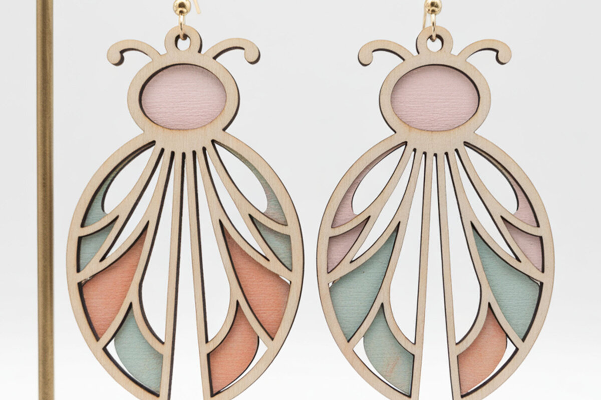 Σετ των 3 Intra απο ξύλο plywood  Χρώμα wenge 3mm-4mm πάχος - Κομψά σκουλαρίκια εντόμων Δίασταση 3x3 cm INTRAFABR-111365368