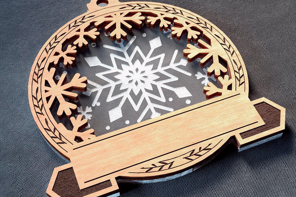 Σετ των 2 Intra απο ξύλο plywood  Χρώμα wenge 3mm-4mm πάχος - Οικογενειακά στολίδια κοπής με λέιζερ | Χριστούγεννα Δίασταση 6x6 cm INTRAFABR-101022647