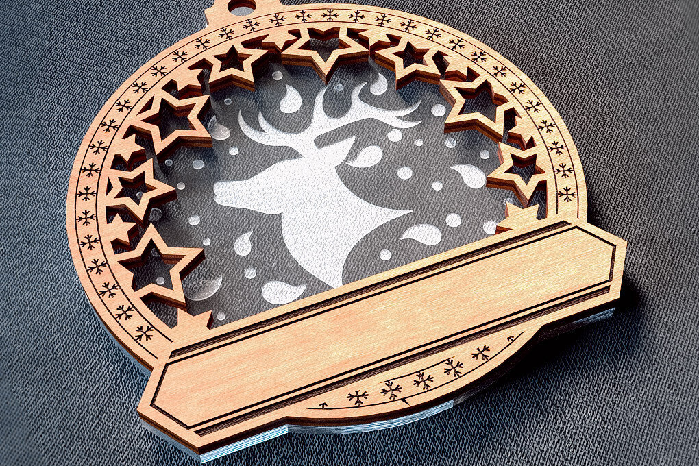 Σετ των 2 Intra απο ξύλο plywood  Χρώμα wenge 3mm-4mm πάχος - Οικογενειακά στολίδια κοπής με λέιζερ | Χριστούγεννα Δίασταση 6x6 cm INTRAFABR-101022593
