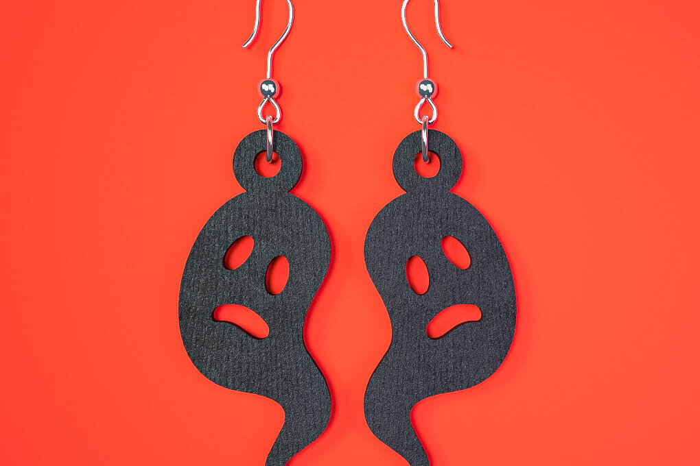 Σετ των 3 Intra απο ξύλο plywood  Χρώμα wenge 3mm-4mm πάχος - Αποκριάτικα σκουλαρίκια Δίασταση 3x3 cm INTRAFABR-121843310