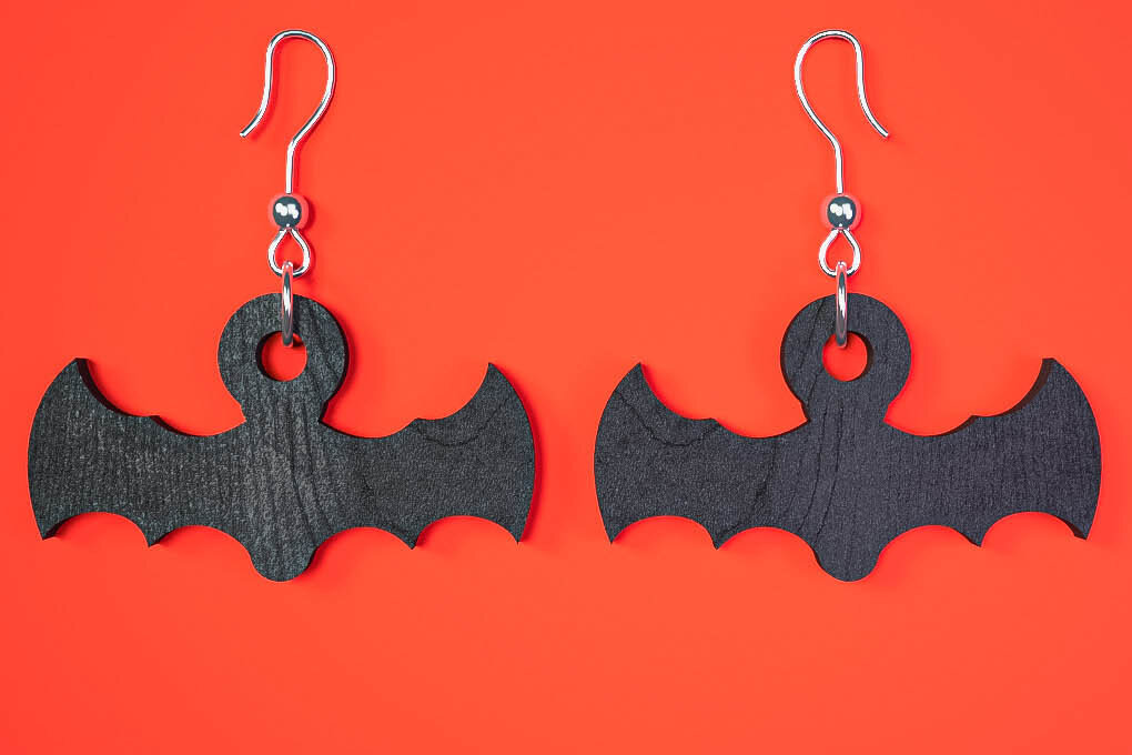 Σετ των 3 Intra απο ξύλο plywood  Χρώμα wenge 3mm-4mm πάχος - Αποκριάτικα σκουλαρίκια Δίασταση 3x3 cm INTRAFABR-69128905