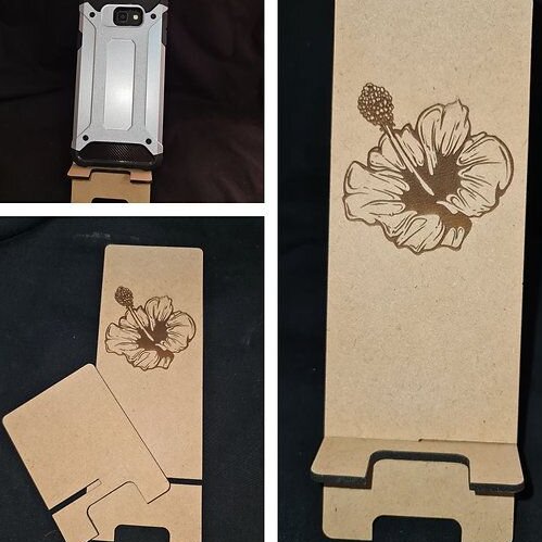 Σετ των 2 Intra απο ξύλο plywood 3mm-4mm πάχος – Θήκη κινητού τηλεφώνου με Χαρακτική λουλουδιών ιβίσκου 12x15 cm INTRAVECTRY-MY543004