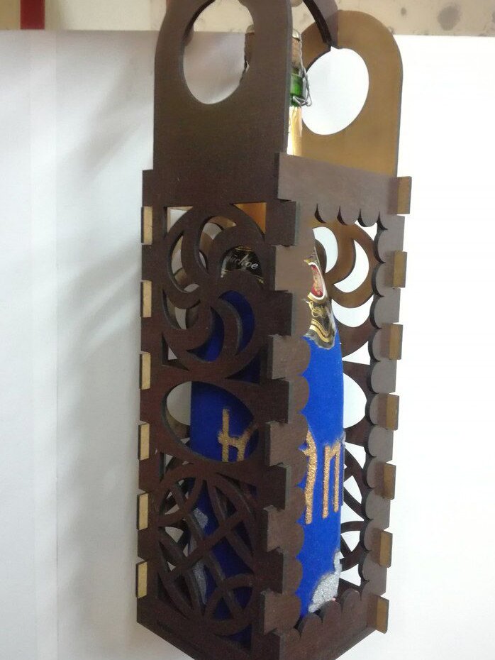 Intra απο ξύλο plywood 3mm-4mm πάχος – Διακοσμητικό κουτί δώρου κρασιού μονό μπουκάλι 25x30 cm INTRAVECTRY-MY546030