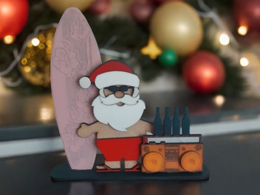 Σετ των 3 Intra απο ξύλο plywood 3mm-4mm πάχος – Άγιος Βασίλης με χριστουγεννιάτικη διακόσμηση σανίδα του σερφ 40x40 cm INTRAVECTRY-MY548615