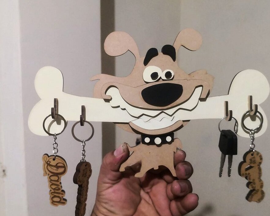 Σετ των 2 Intra απο ξύλο plywood 3mm-4mm πάχος – ξύλο κρεμάστρας κλειδιού για σκύλο 30x35 cm INTRAVECTRY-MY542950