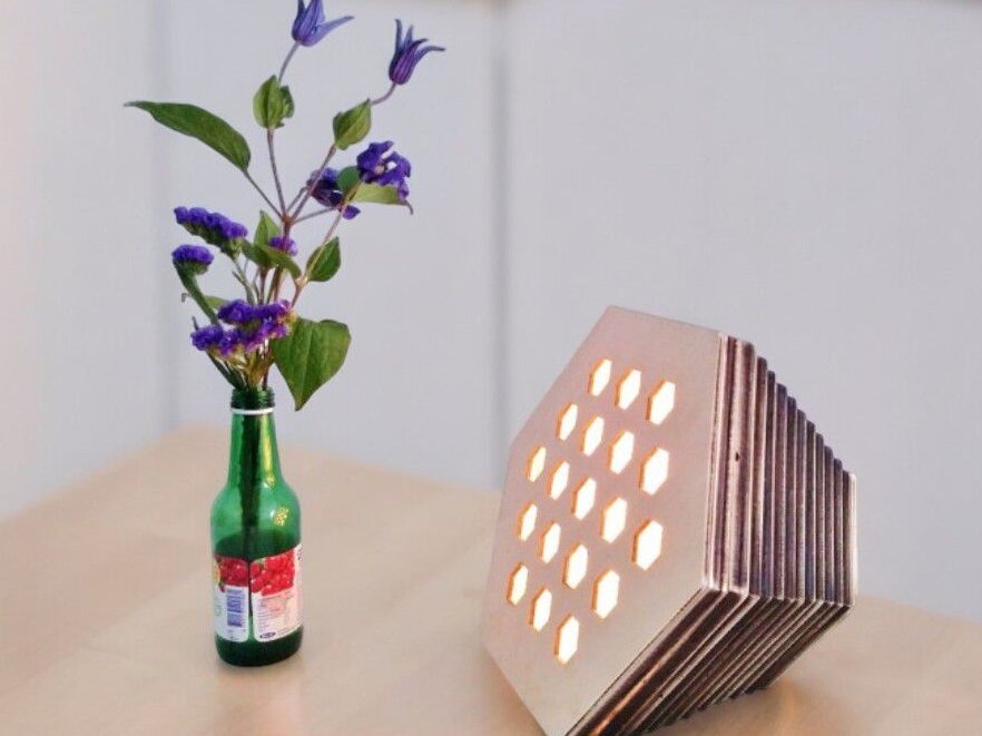 Intra απο ξύλο plywood 3mm-4mm πάχος – Ξύλινο Φωτιστικό Κυψέλης 30x35 cm INTRAVECTRY-MY543870