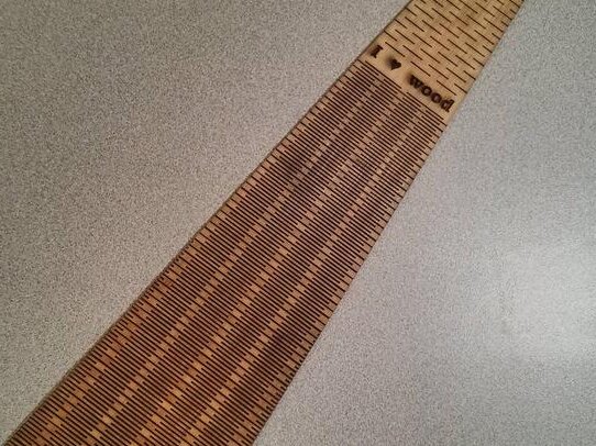 Intra απο ξύλο plywood 3mm-4mm πάχος – Μακρύ ξύλινο ξύλο γραβάτα 40x40 cm INTRAVECTRY-MY554344