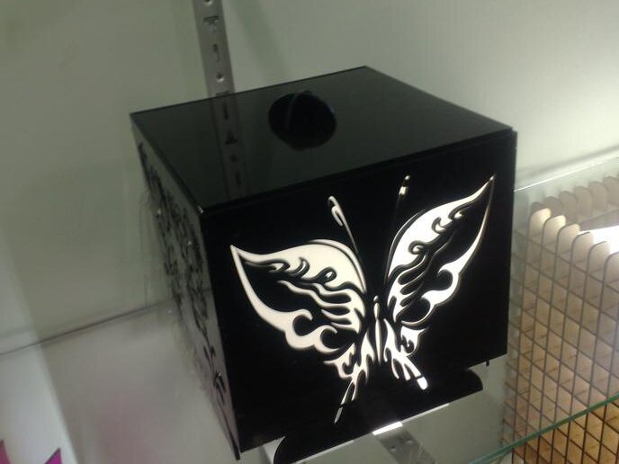 Intra απο ξύλο plywood 3mm-4mm πάχος – Πεταλούδα Ξύλινο Νυχτερινό Light Box 40x40 cm INTRAVECTRY-MY552158