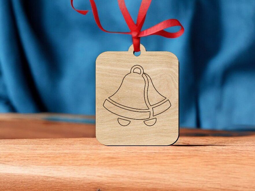 Intra απο ξύλο plywood 3mm-4mm πάχος – Χριστουγεννιάτικο στολίδι καμπάνας με ξύλινο χαραγμένο 45x50 cm INTRAVECTRY-MY551960