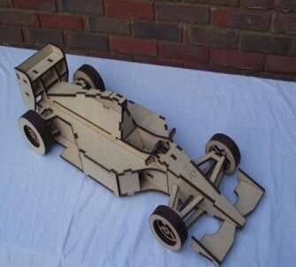 Intra απο ξύλο plywood 3mm-4mm πάχος – ξύλο 3D Ξύλινου Μοντέλου Αυτοκινήτου Formula 1 35x40 cm INTRAVECTRY-MY560667