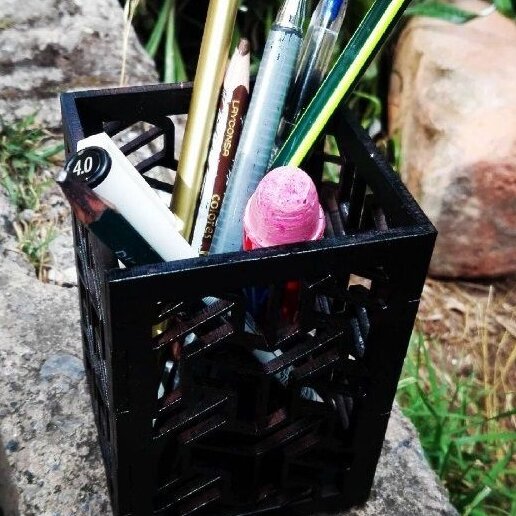 Σετ των 2 Intra απο ξύλο plywood 3mm-4mm πάχος – ξύλο Κυπέλλου θήκης τετράγωνου μολυβιού 40x40 cm INTRAVECTRY-MY558403