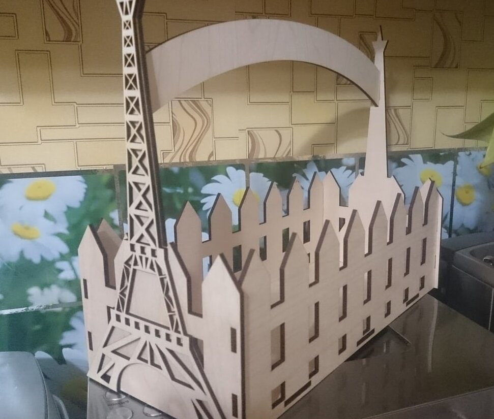 Intra απο ξύλο plywood 3mm-4mm πάχος – ξύλο Καλαθιού λουλουδιών Πύργου του Άιφελ 25x25 cm INTRAVECTRY-MY545218