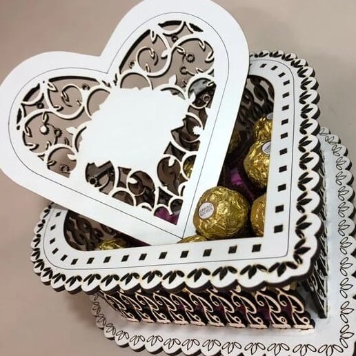 Σετ των 2 Intra απο ξύλο plywood 3mm-4mm πάχος – Εξατομικευμένο ξύλο Ξύλινης συσκευασίας δώρου σε σχήμα καρδιάς 30x35 cm INTRAVECTRY-MY560598