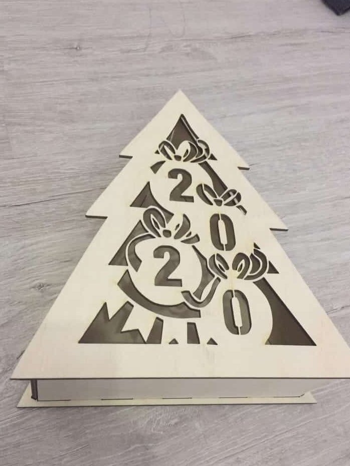 Σετ των 3 Intra απο ξύλο plywood 3mm-4mm πάχος – Κουτί συσκευασίας δώρου Χριστουγεννιάτικου Δέντρου για ξύλο Παραμονής Πρωτοχρονιάς 35x40 cm INTRAVECTRY-MY547910