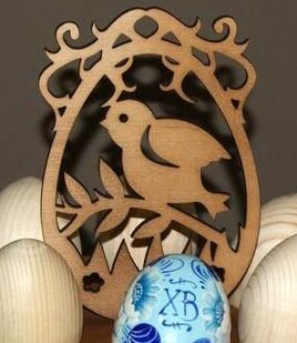 Σετ των 3 Intra απο ξύλο plywood 3mm-4mm πάχος – Επιτραπέζιο σταντ πασχαλινό αυγό για ξύλο διακόσμησης 25x30 cm INTRAVECTRY-MY547741